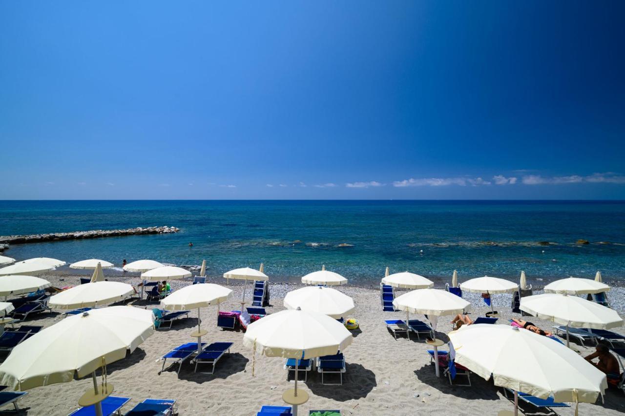 Villaggio Stella Del Sud & Resort ピショッタ エクステリア 写真