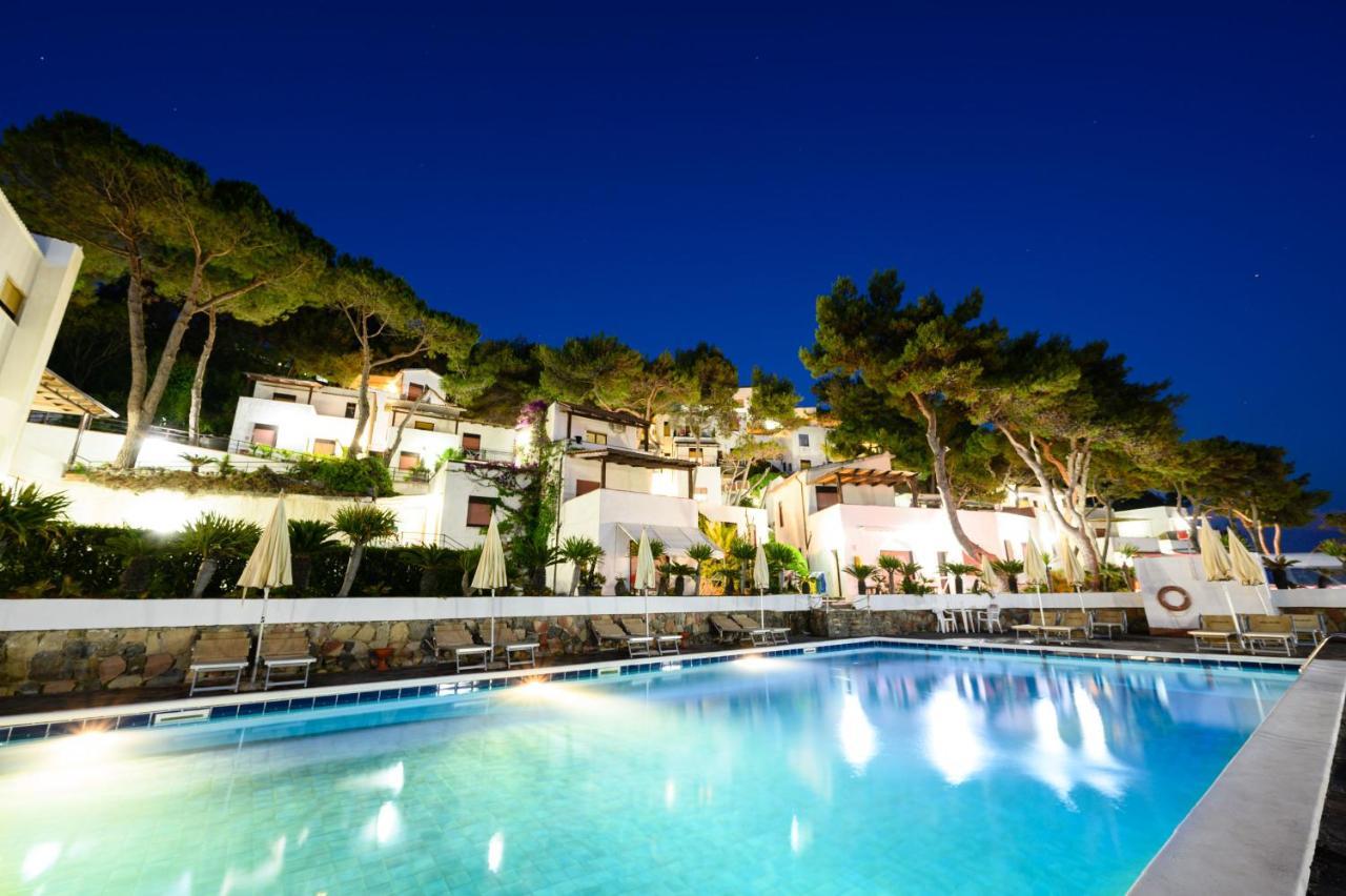 Villaggio Stella Del Sud & Resort ピショッタ エクステリア 写真