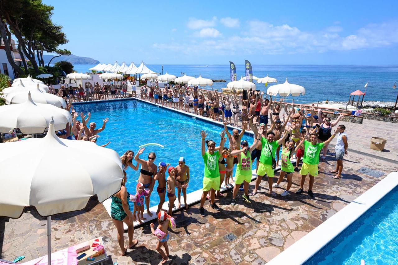 Villaggio Stella Del Sud & Resort ピショッタ エクステリア 写真