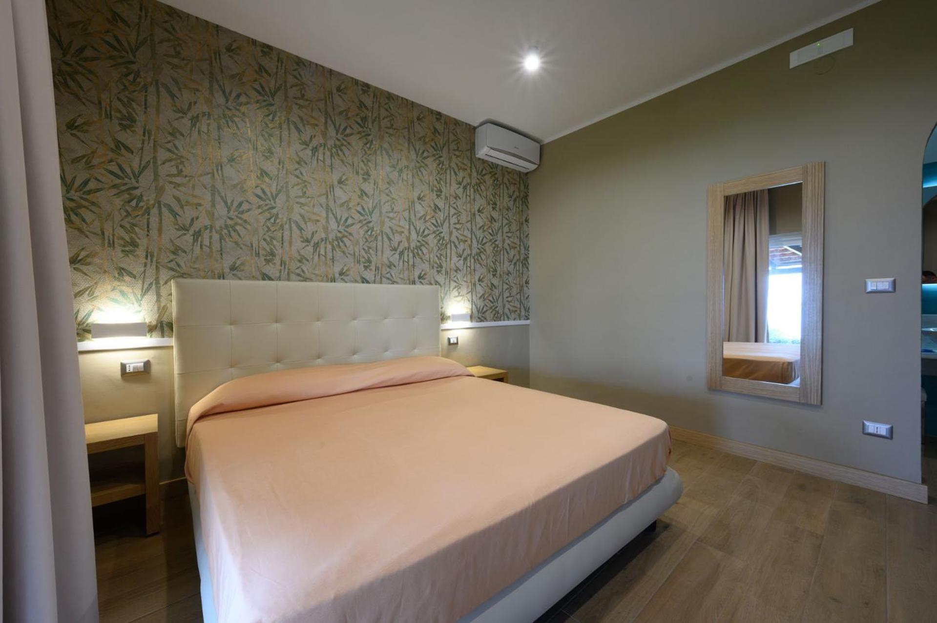 Villaggio Stella Del Sud & Resort ピショッタ エクステリア 写真